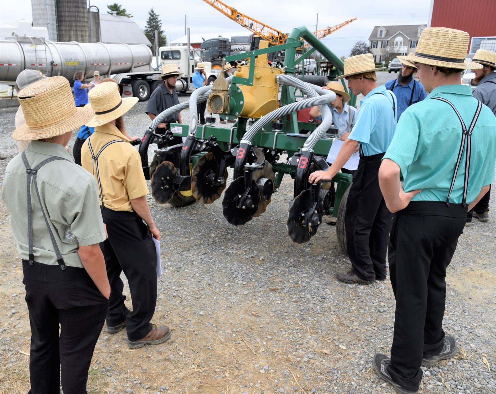Manure injector
